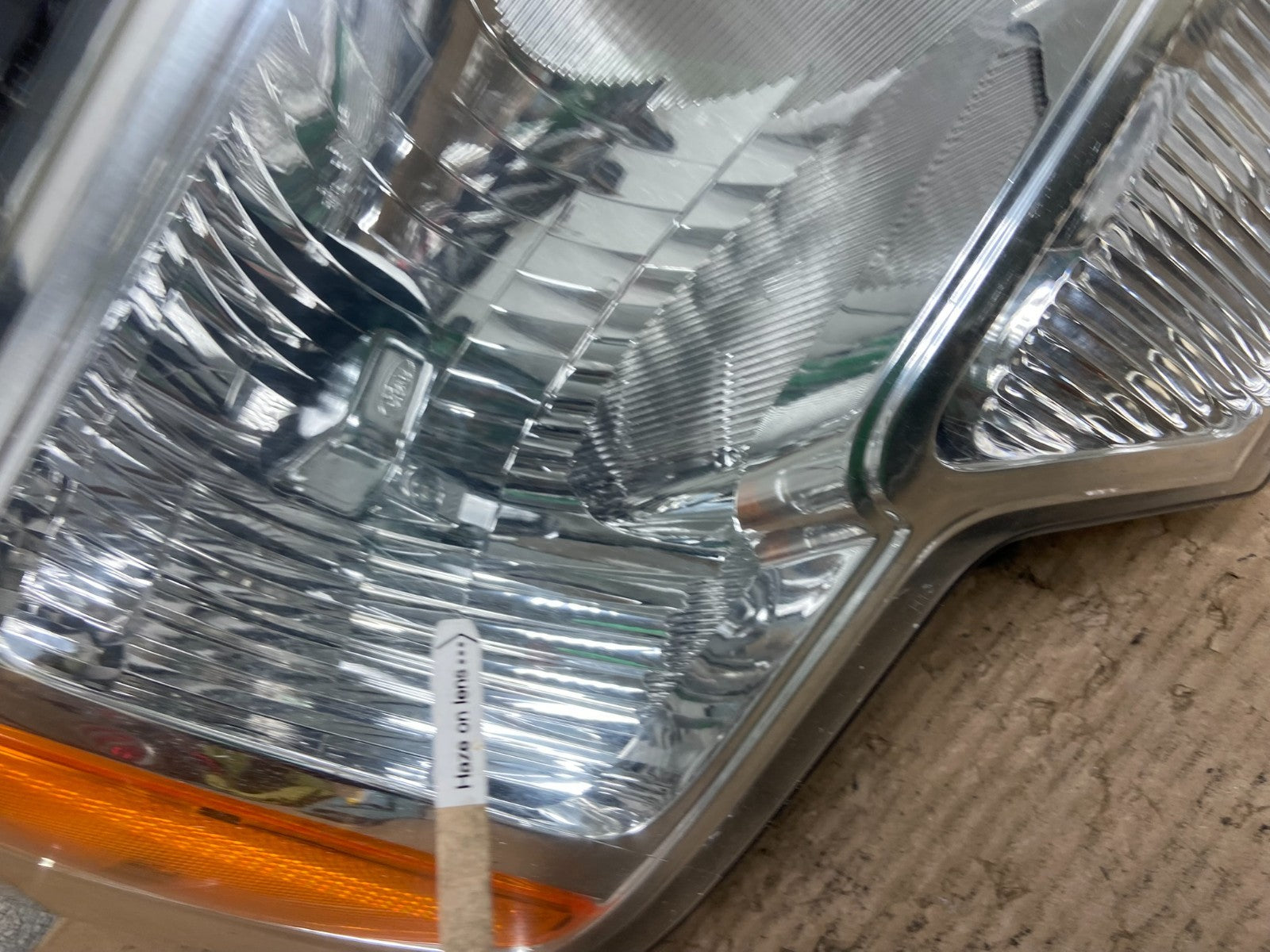 2009 to 2014 Ford F-150 F150 Right Passenger RH Halogen Headlights AA9523 DW4