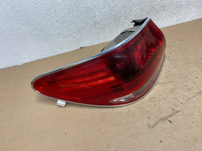 2005 - 2006 Lexus ES330 Left Driver LH Side Tail Light AG4237 LK2