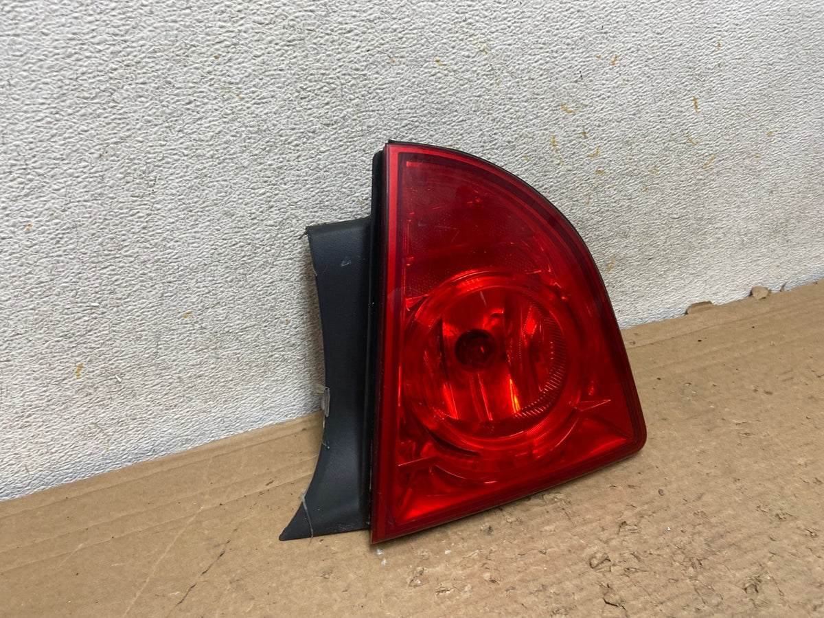 2008 - 2012 Chevrolet Malibu Right Passenger RH Side Tail Light AH9237 LK1