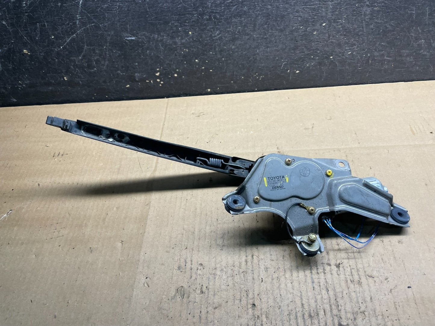2011-2020 Toyota Sienna Rear Windshield Washer Wiper Motor w6777 DG5