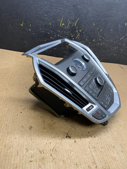 2011-2012 Cadillac SRX A/C Heater Radio Climate Control Panel Bezel OEM Z4339 DG1