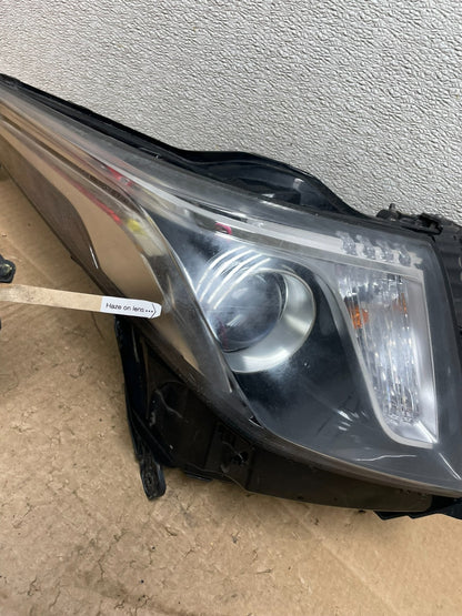2013 to 2018 Cadillac Ats Left Driver LH Side Halogen Headlight OEM Y8932 DW5