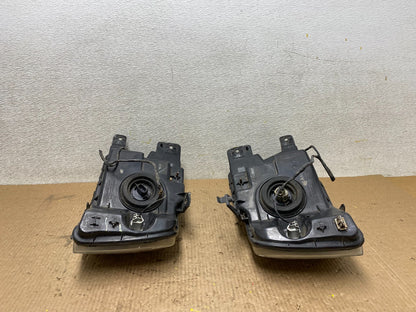2004 to 2008 Ford F-150 F150 Left+Right Halogen Headlights W5389 DW16
