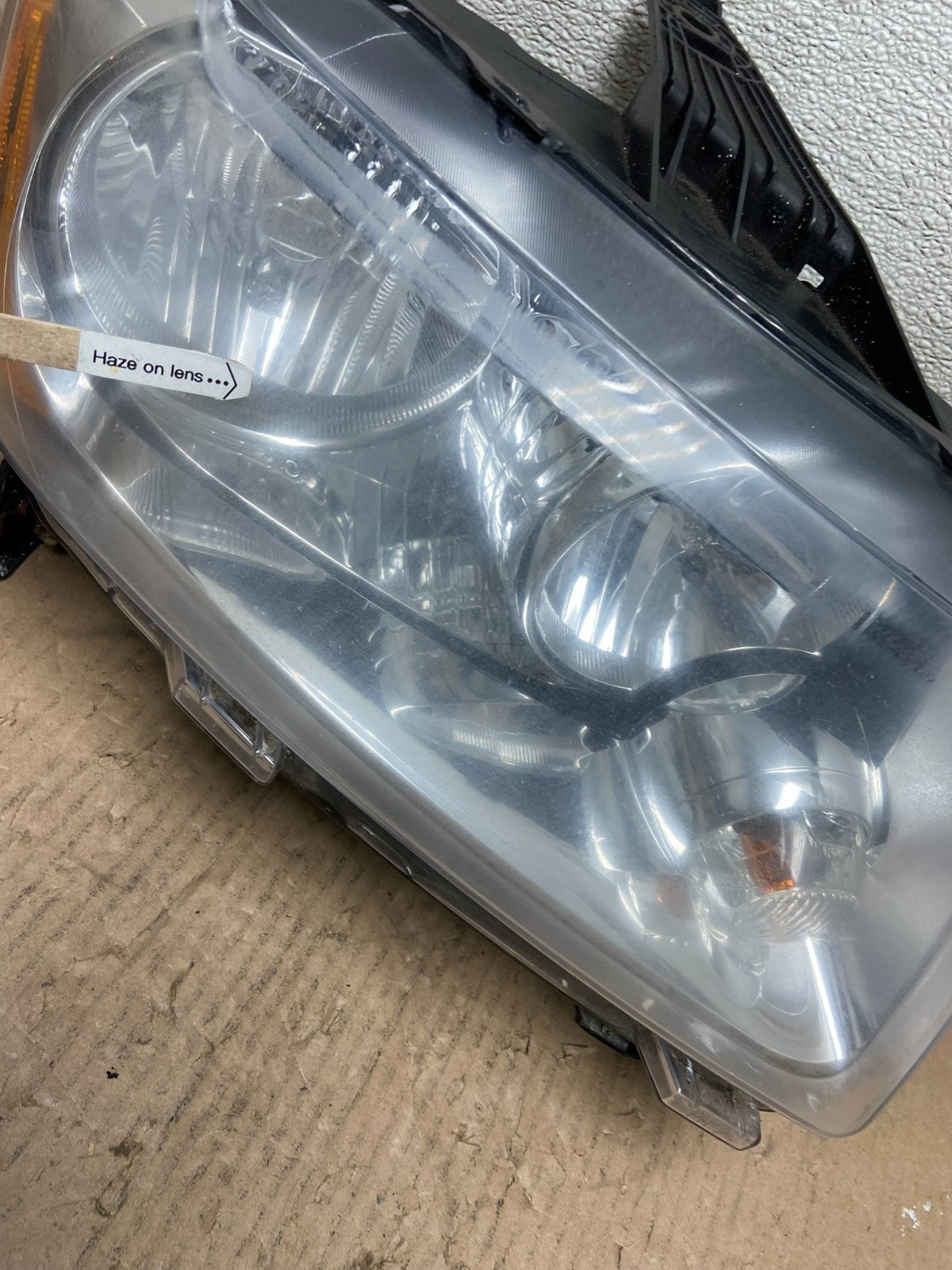 2011-2013 Jeep Grand Cherokee Right Passenger Halogen Headlight AB6073 DW3