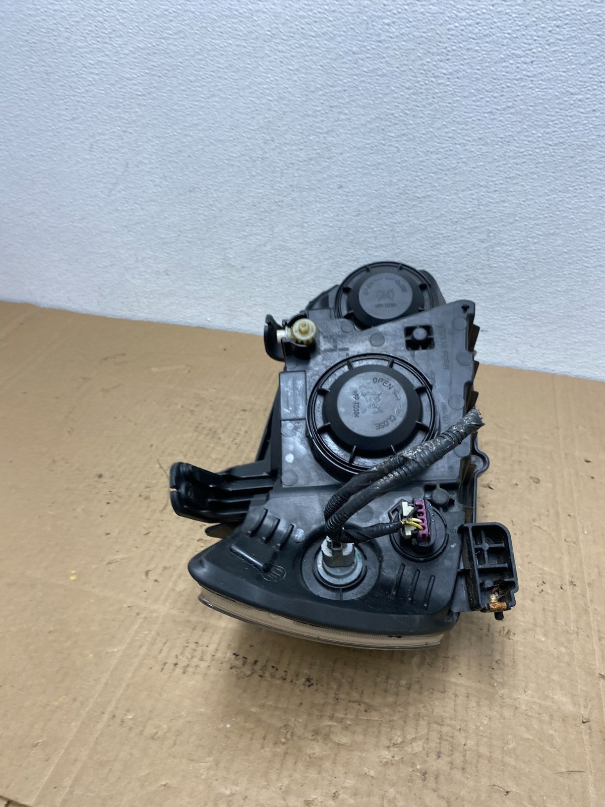 2012 to 2015 Chevrolet Sonic Left Driver LH Headlight OEM AC3917 DW8