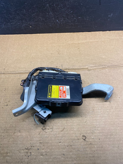 2003 2005 Toyota 4runner ABS TRC VSC Traction Control Module ad3505 DG0