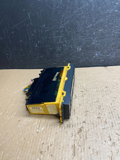 2003 to 2006 Lincoln Town Car Climate Control Panel AE4494 DG1