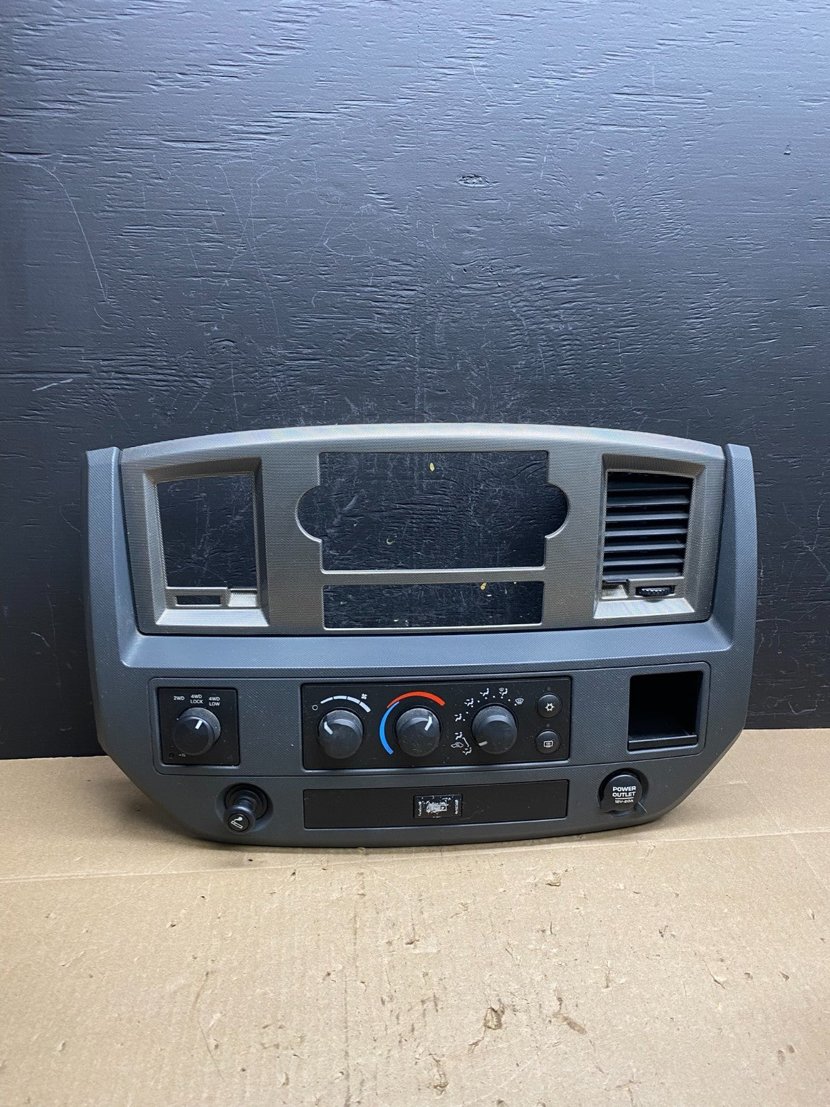 2006 to 2008 Dodge Ram Radio Climate Control A/C Heat Dash Bezel Trim AC6603 DG0