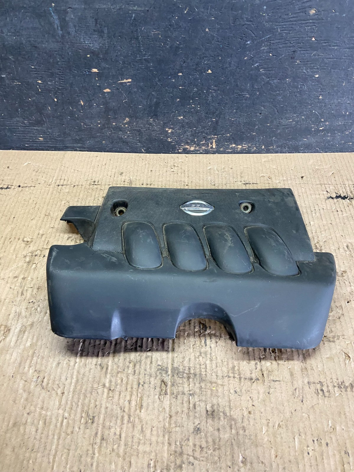 2009 to 2013 Nissan Sentra Engine Motor Cover Q3325 DG0