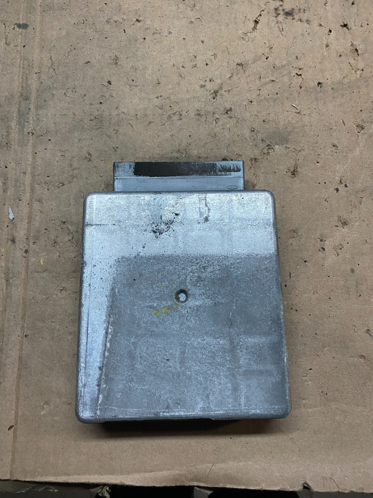 2000 2001 Ford Van E150 E250 4.2L Engine Control Module 1C2F-12A650-CD W2416 DG0
