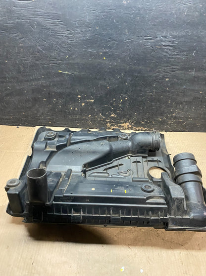 2005 to 2008 Volkswagen Jetta 2.5L Passat Jetta Engine Cover 07k129601 U7735 DG4