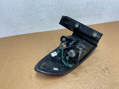 2006-2007 Subaru Tribeca B9 Right Passenger Rh Side Tail Light AE0472 LK5