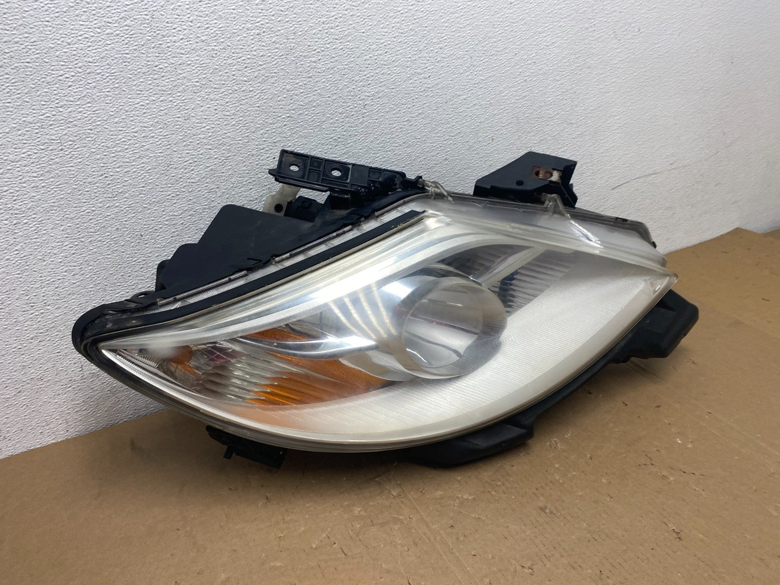 2010 - 2012 Mazda Cx9 Cx-9 Right Passenger RH Headlight Xenon HID AD7963 DW2