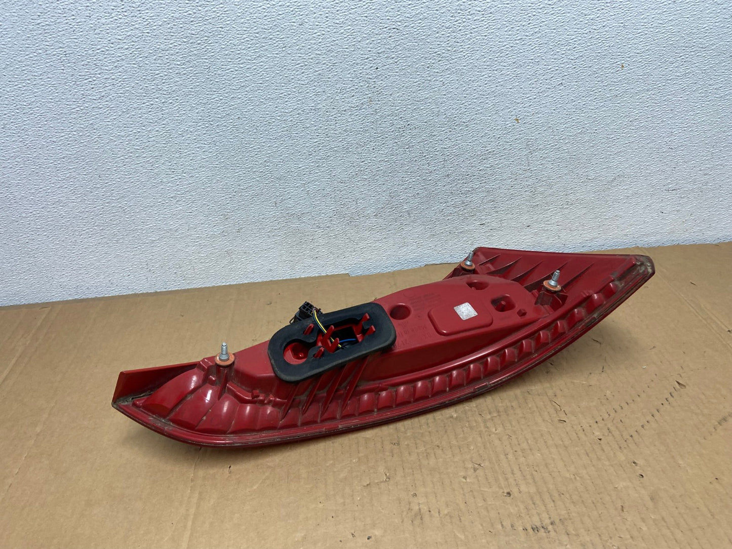 2009 to 2012 Audi Q5 Right Passenger RH Side Tail light AD0904 LK4