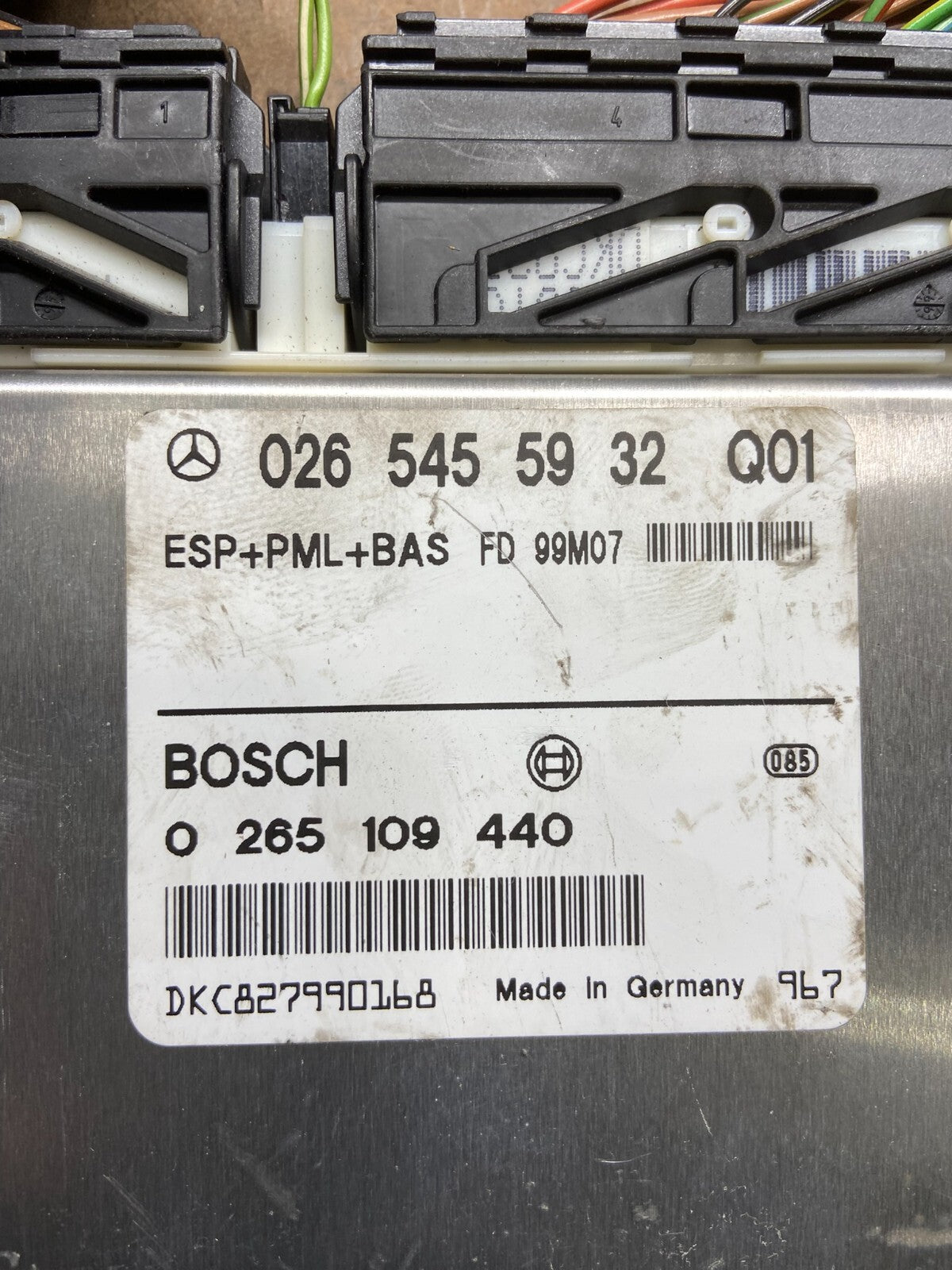 2000 - 2002 Mercedes E E430 ABS ESP Control Module Unit OEM M3343 DG3