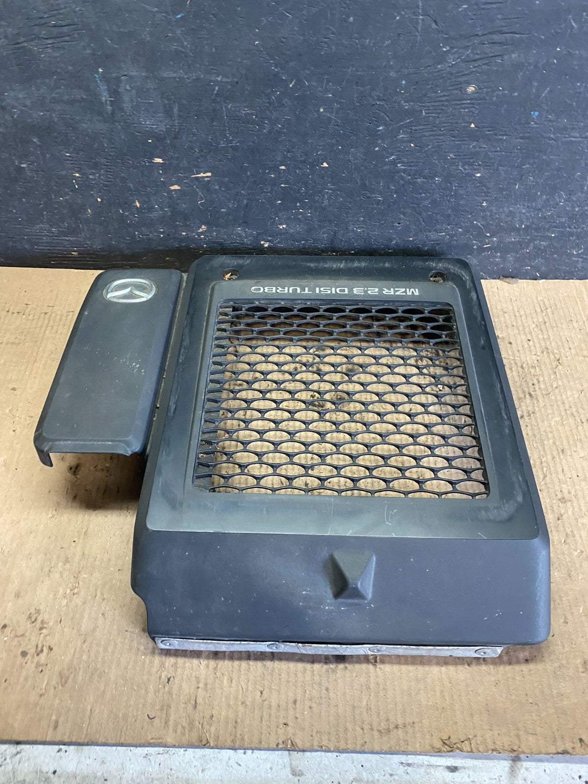 2006 to 2013 Mazda Speed Engine Cover Top Lid Cover OEM Q0411 DG1