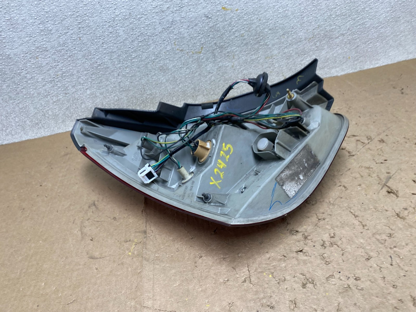 2004 2005 2006 2007 2008 Nissan Maxima Right Passenger Tail Light Oem X2425 DW6