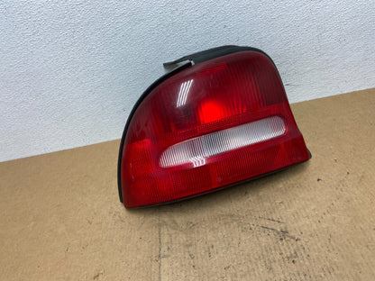 1995 to  1999 Dodge Neon Left Driver LH Side Tail Light Oem AC3205 DW0