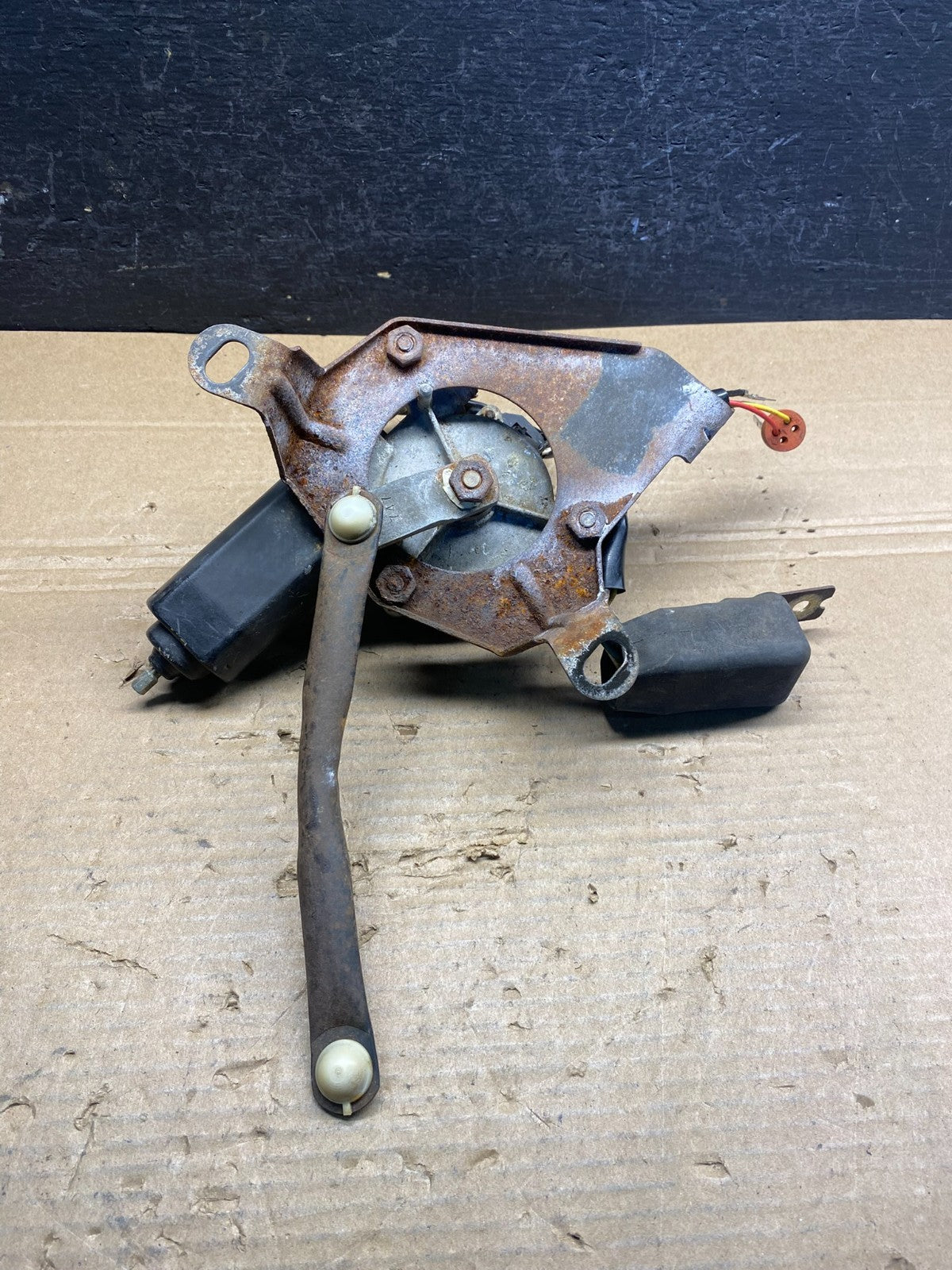 1986 to 1991 Mazda RX7 FC3 Headlight Motor AD65923