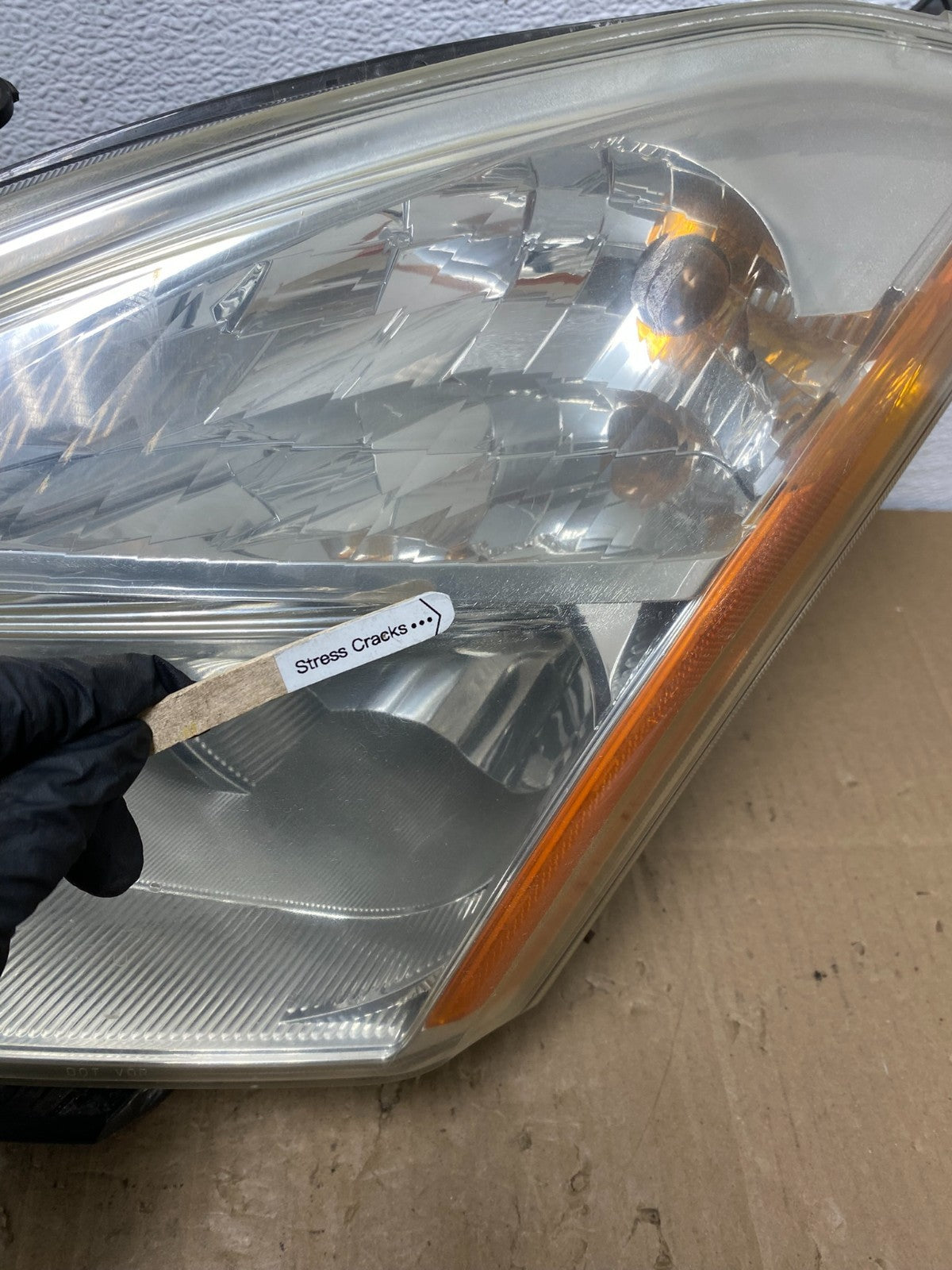 2008 to 2013 Nissan Rogue HID Xenon Headlight Left Driver Lh Side Oem AC0143 DW3