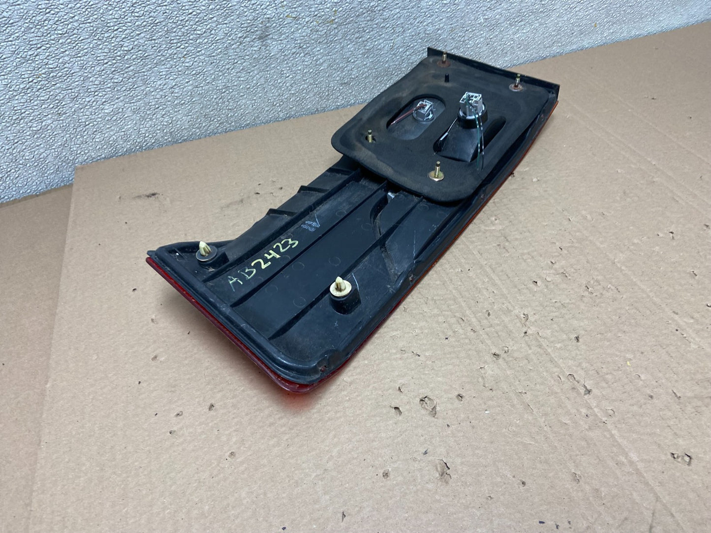 1999 2000 2001 Honda Odyssey Left Driver LH Tail Light Inner Oem AB2423 LK5