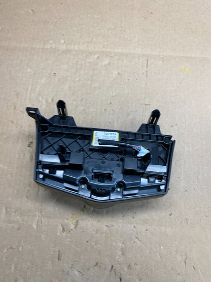 2014 Toyota Prius V Climate Heater A/C AC Control Panel  Oem T4475 DG4