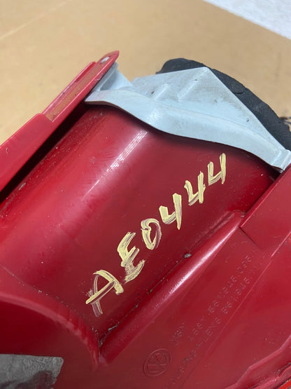 2012 to 2015 Volkswagen Passat Left Driver Lh Side Tail light AE0444 LK6
