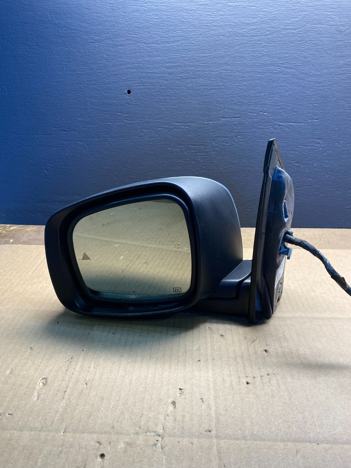 2011-2016 Chrysler Town Country Left Driver LH  Turn Door Heat Mirror AB4080 DW5