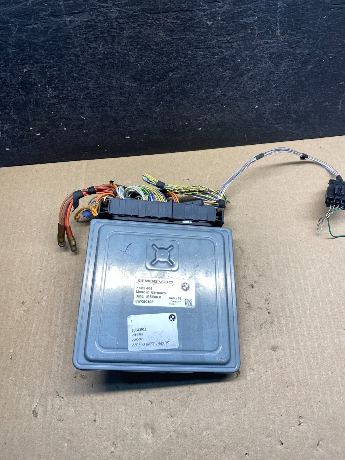 2007 to 2010 BMW X5 ECM ECU Engine Control Computer Module 7583468 AG9401 DW0