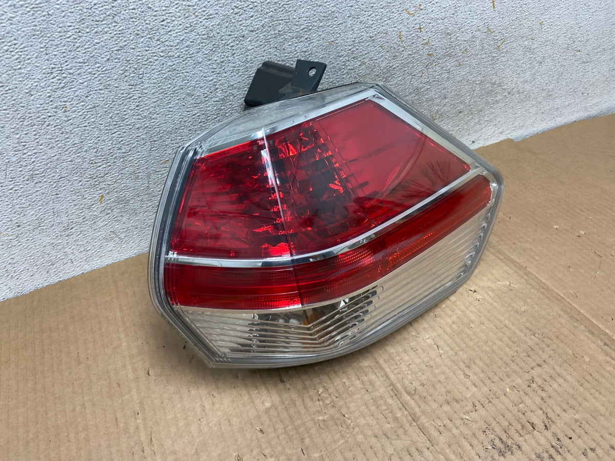 2014-2016 Nissan Rogue Right Passenger RH Side Outer Tail Light AI6553 LK2