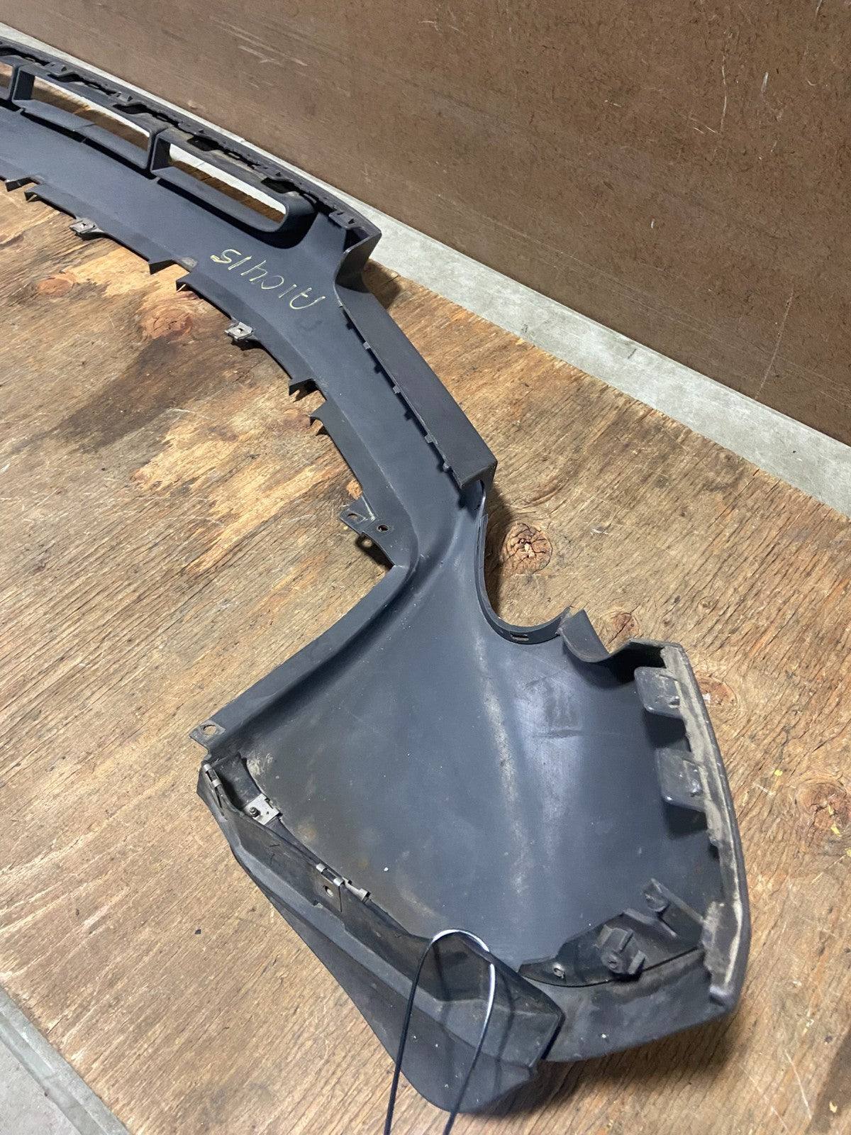 2007 to 2009 Audi Q7 front bumper cover lower spoiler valance trim AI0415 PS5