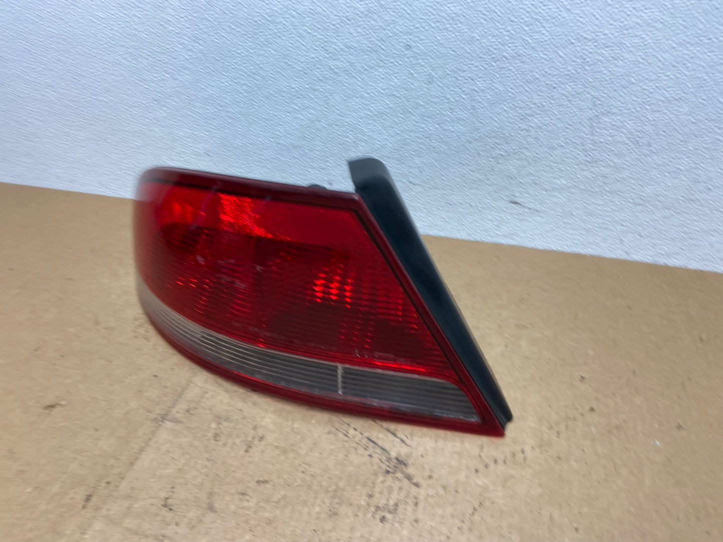 2001-2006 Chrysler Sebring Sedan Left Driver LH Side Tail Light AC3328 LK1