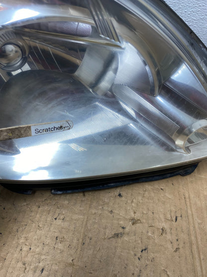 2002 to 2004 Honda CRV CR-V Right Passenger RH Halogen Headlight AC8327 DW3