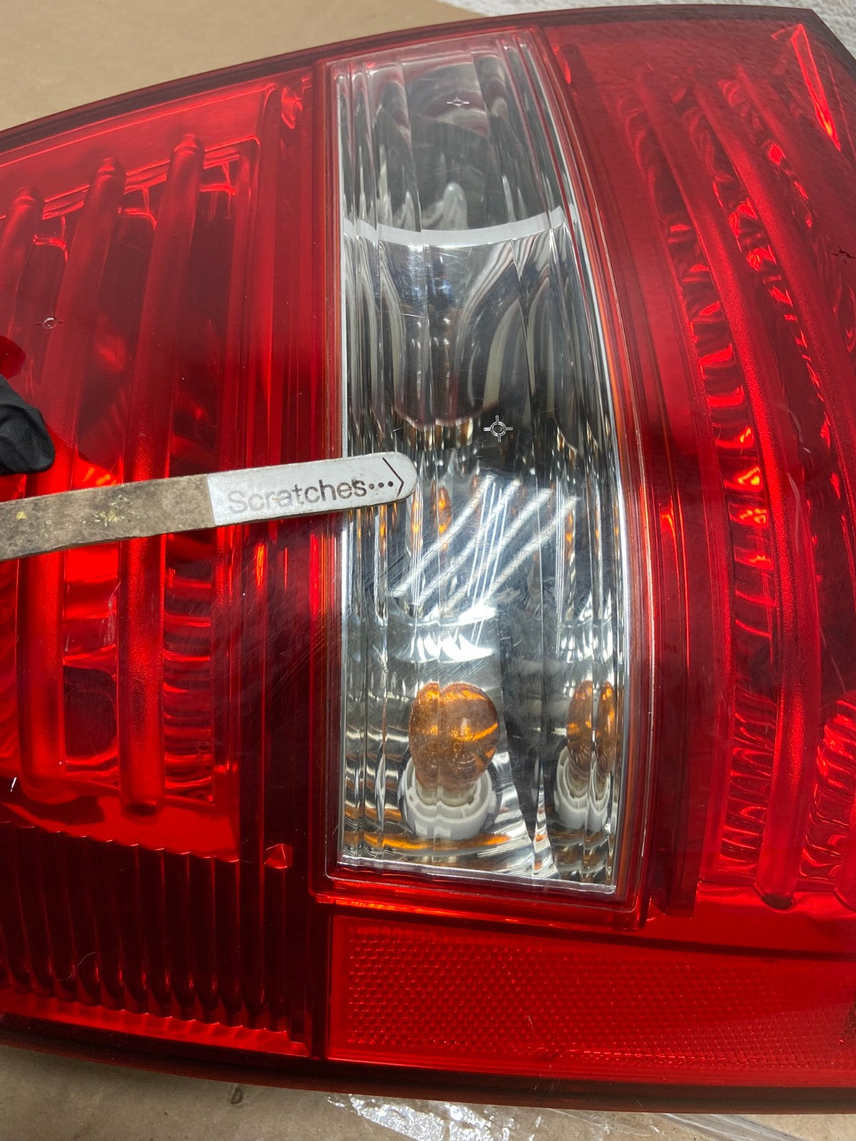 2007 2008 2009 Kia Sorento Left Driver LH Side Tail Light AE6732 LK3