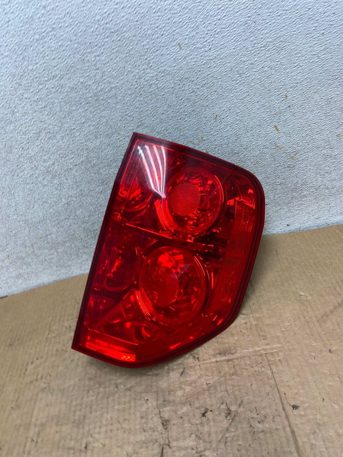 2003 2004 2005 Honda Pilot Right Passenger RH Side Tail Light AI8021 LK0