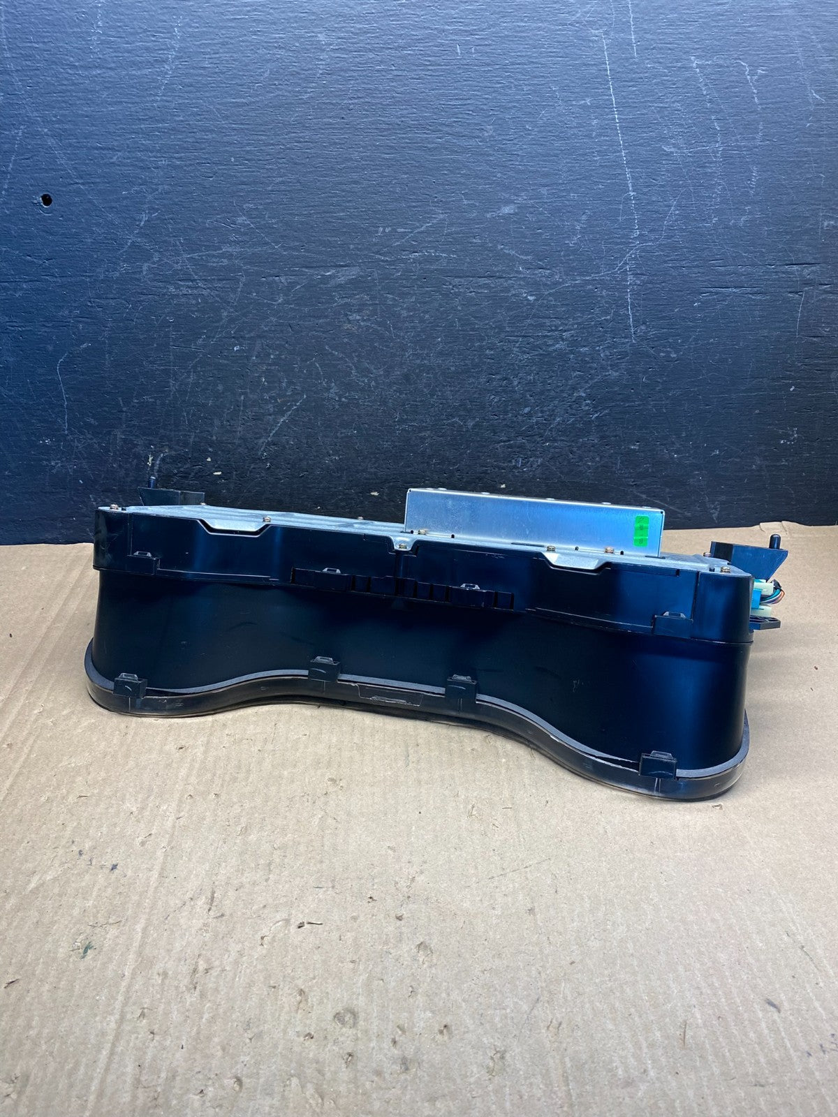 2001 to 2005 Cadillac Deville Instrument Speedometer Cluster Gauge AE7628 DG4