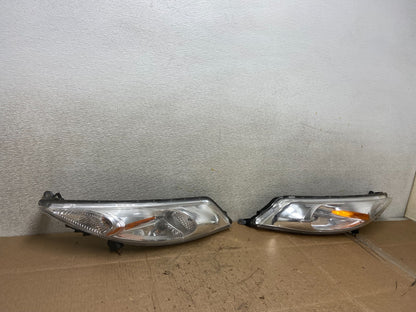 2011-2014 Nissan Juke Turn Signal Headlights Left+Right Halogen OEM Z0955 DW2