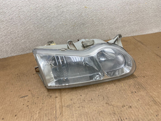 1997 to 1998 Hyundai Sonata Right Passenger Side Headlight Halogen Oem AA6671 DG0
