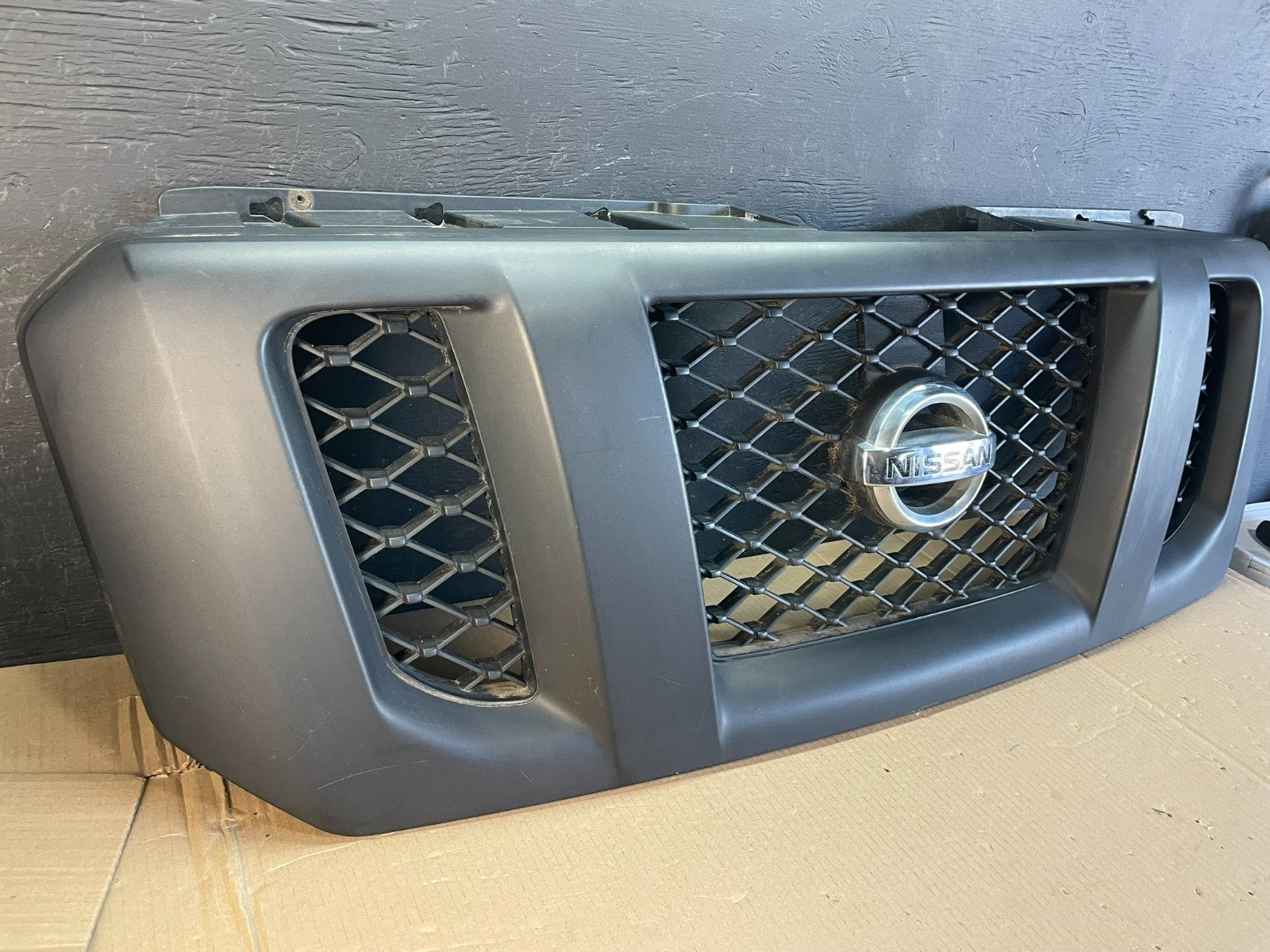 2012 to 2021 Nissan NV1500 NV2500 NV3500 Front Upper Grill Grille AE3583 DG2