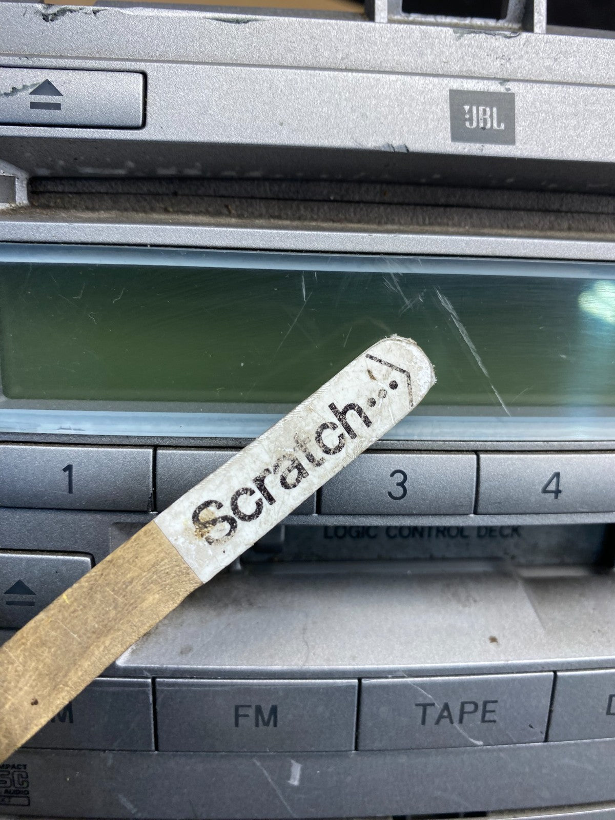 2004 2005 2006 Toyota Solara Am Fm Cd Player Radio Climate Control AG1893 DG1