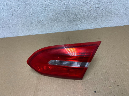 2015 - 2018 Ford Focus Sedan Right Passenger RH Inner Tail Light AF9615 DW0