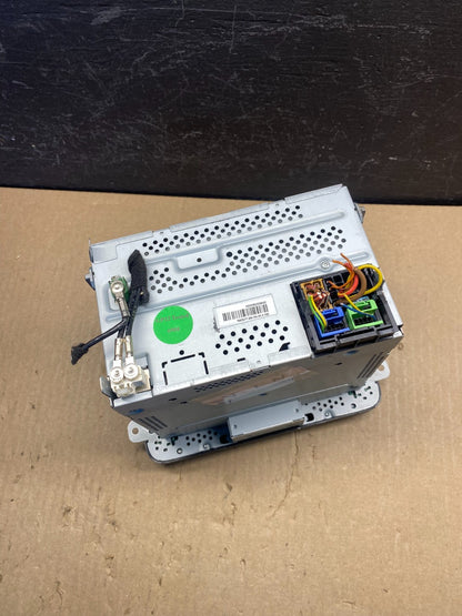 2009 to 2012 Volkswagen CC Radio CD Player Screen AM/FM AC8934 DG5