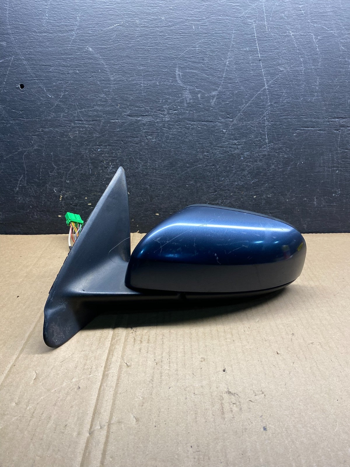 2000 to 2004 Volvo V70 Left Driver Side Mirror E11015846 AG3439 MS0