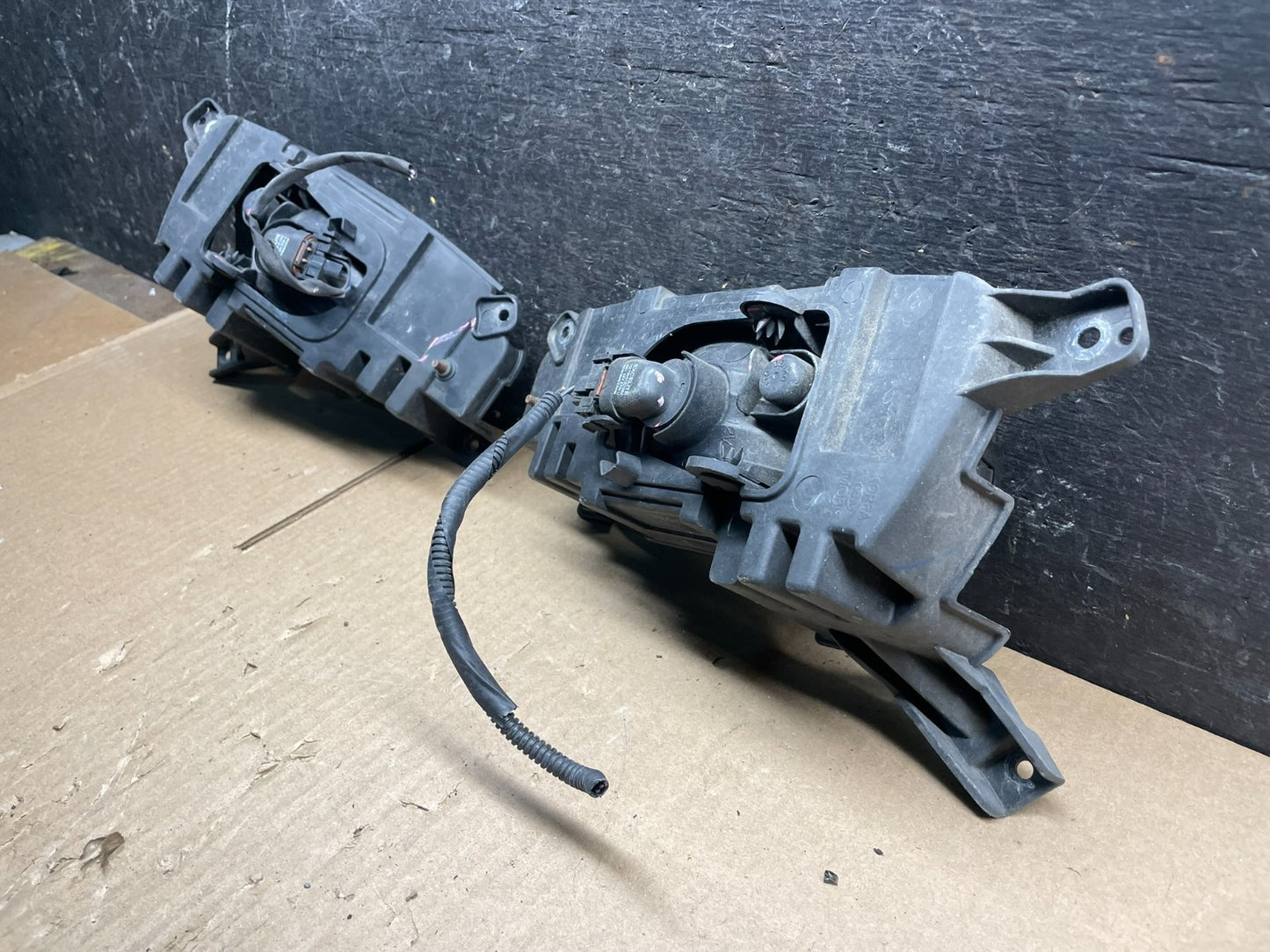 2014 2015 Kia Sorento Front Left+Right Set Fog Light V8775 DG6