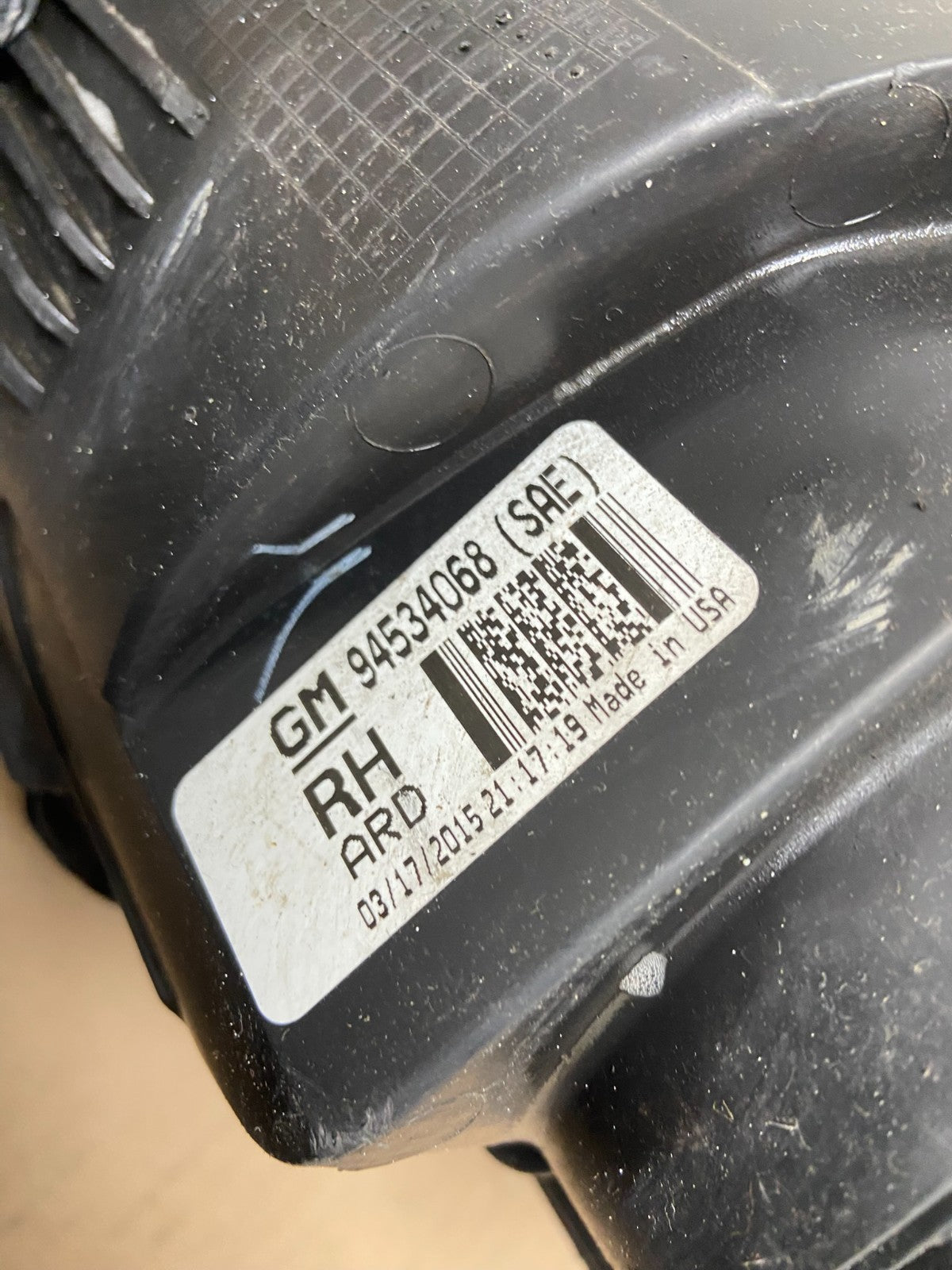 2012 to 2015 Chevrolet Sonic Right Passenger Headlight OEM AB5993 DW9