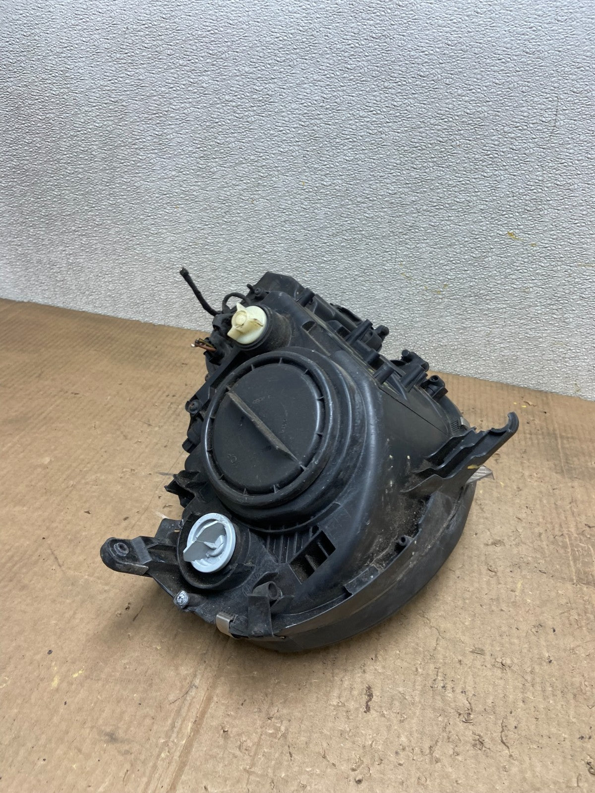 2003-2006 Mercedes E E320 E350 Left Driver Lh Side Halogen Headlight AA6944 DW9