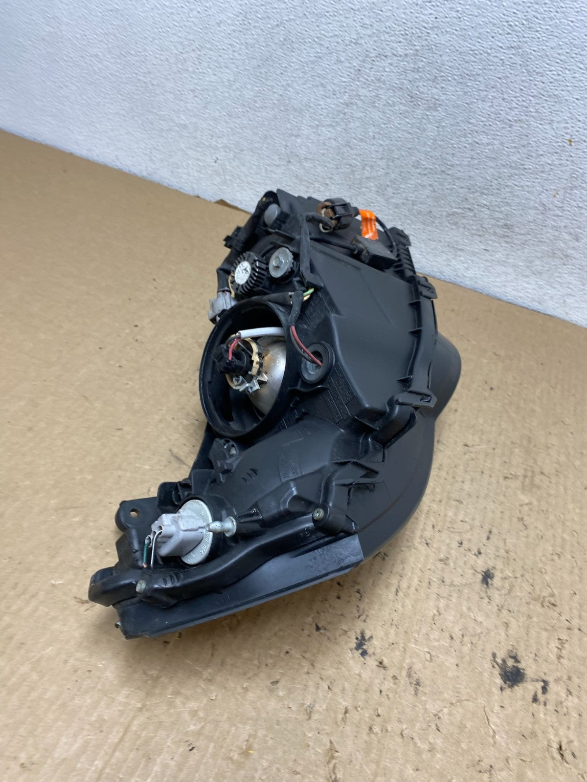 2006 to 2007 Subaru Legacy Left Driver LH Side Headlight AG3236 DW10