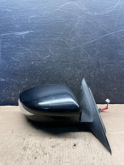 2016 to 2018 Nissan Altima Right Passenger View Power Turn Door Mirror M7383 DG0
