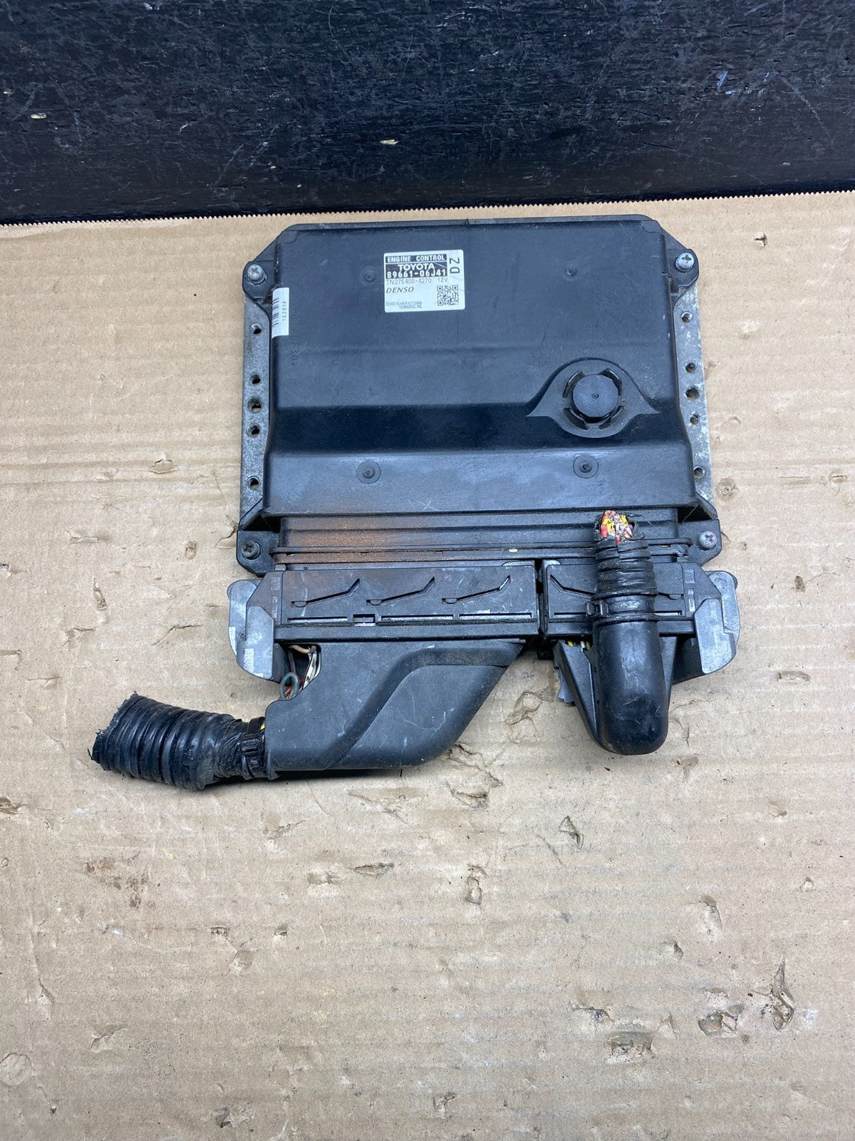 2010 2011 Toyota Camry Electronic Engine Control Module ECU ECM AD9592 DG0