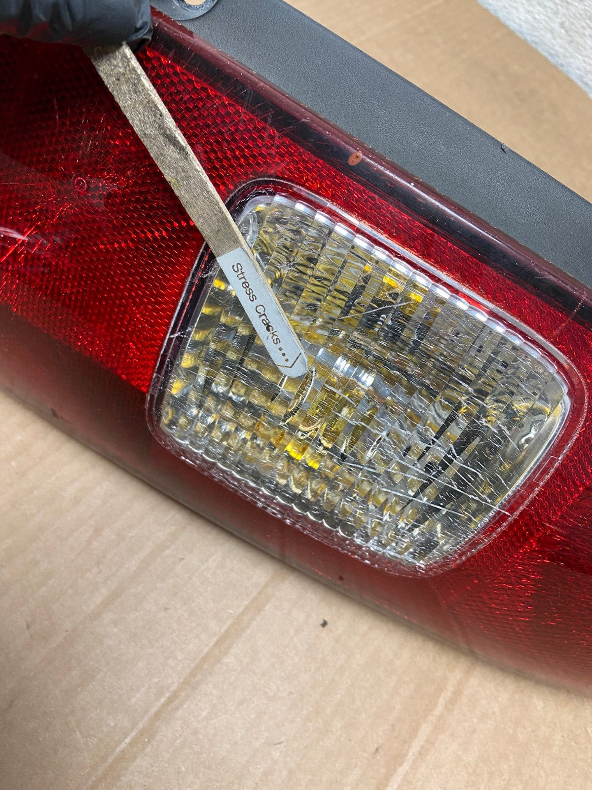 2001 to 2002 Nissan Quest Right Passenger Rh Side Tail Light AI8350 LK4